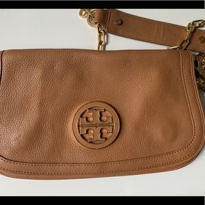 Tory Burch tan cross body / clutch bag!